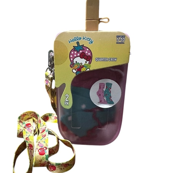 Hello Kitty Other - Hello Kitty Quarter Crew Socks with Popsicle water bottle carrier NWT